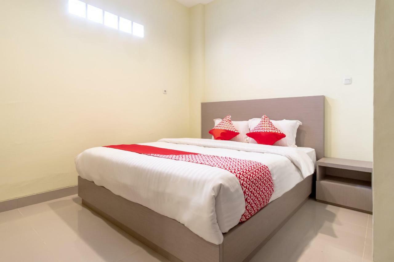 Oyo 1185 Bukit Toedjoeh Syariah Hotel Medan
